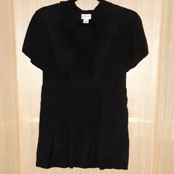 Motherhood Maternity V Neck Textured Black Blouse - Picture 1 of 6
